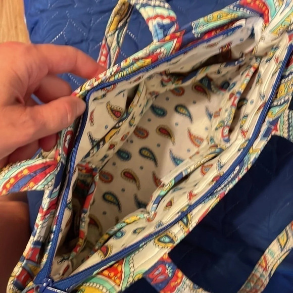 Vera Bradley purse handbag shoulder bag Marine Paisley print pattern retired - Picture 2 of 8
